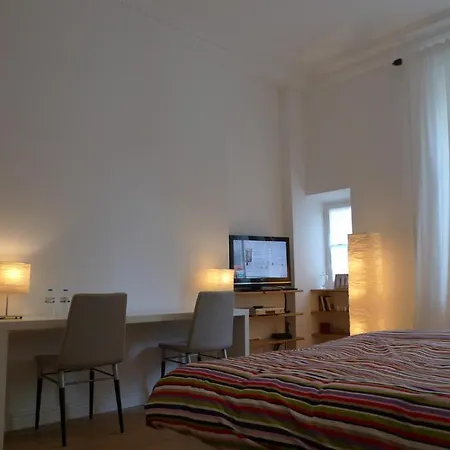 Maison D'hotes Emma Tiranty *
