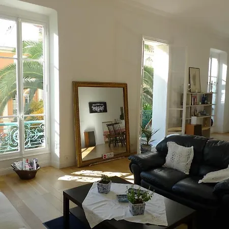 Maison D'hotes Emma Tiranty * Nice